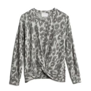 Olive & Oak Audree Knot Front knit top